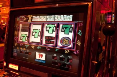 Koprok hand rankings and betting interface on interwin apk