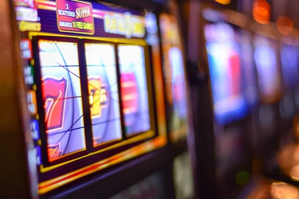 interwin apk lottery draw interface showing number selection and stake entry